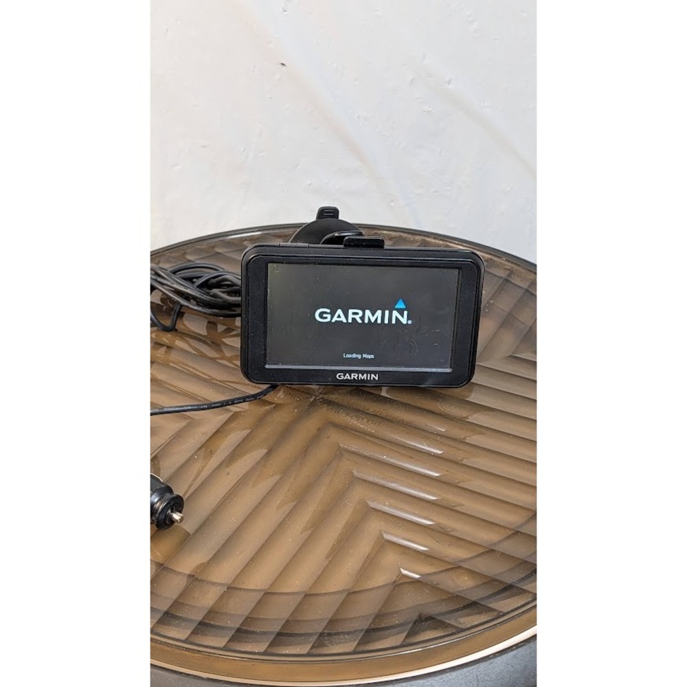 Garmin Drive 40 lm GPS Navigator Black Excellent 5 Inch Display Car mount